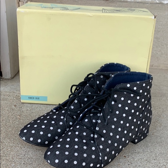 Kimchi Blue polka dot ankle booties - Picture 4 of 12